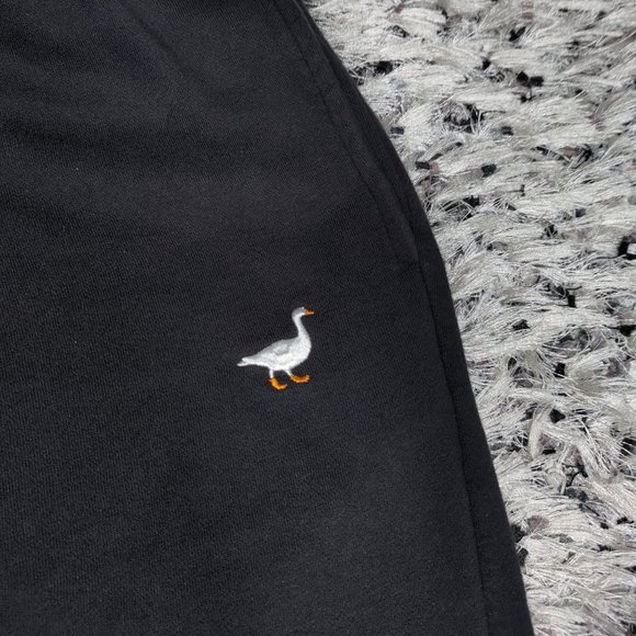 Unisex Goose Classic Fit Black Sweatpants - Picture 3 of 9